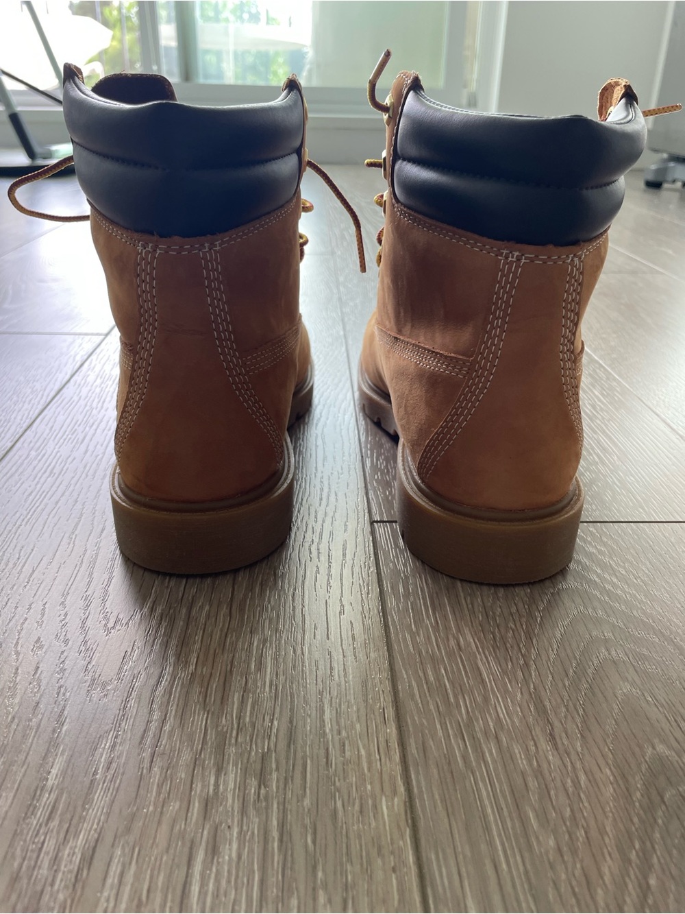 Timberland Wheat/Tan Nubuck Lace-Up Boot with Black Collar - Picture 7 of 11